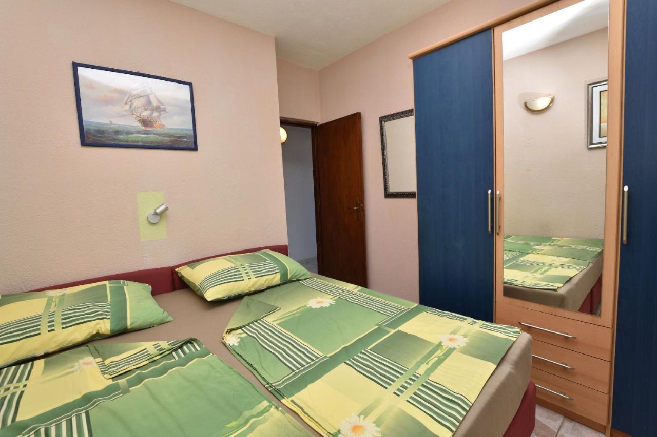 Apartments Jurkic Dolac エクステリア 写真