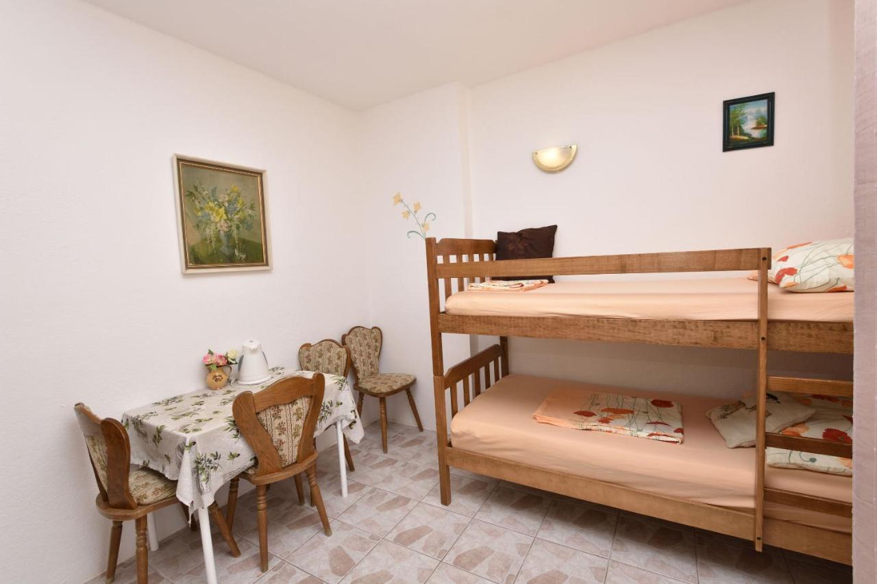 Apartments Jurkic Dolac エクステリア 写真