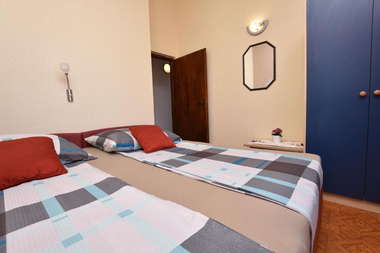 Apartments Jurkic Dolac エクステリア 写真
