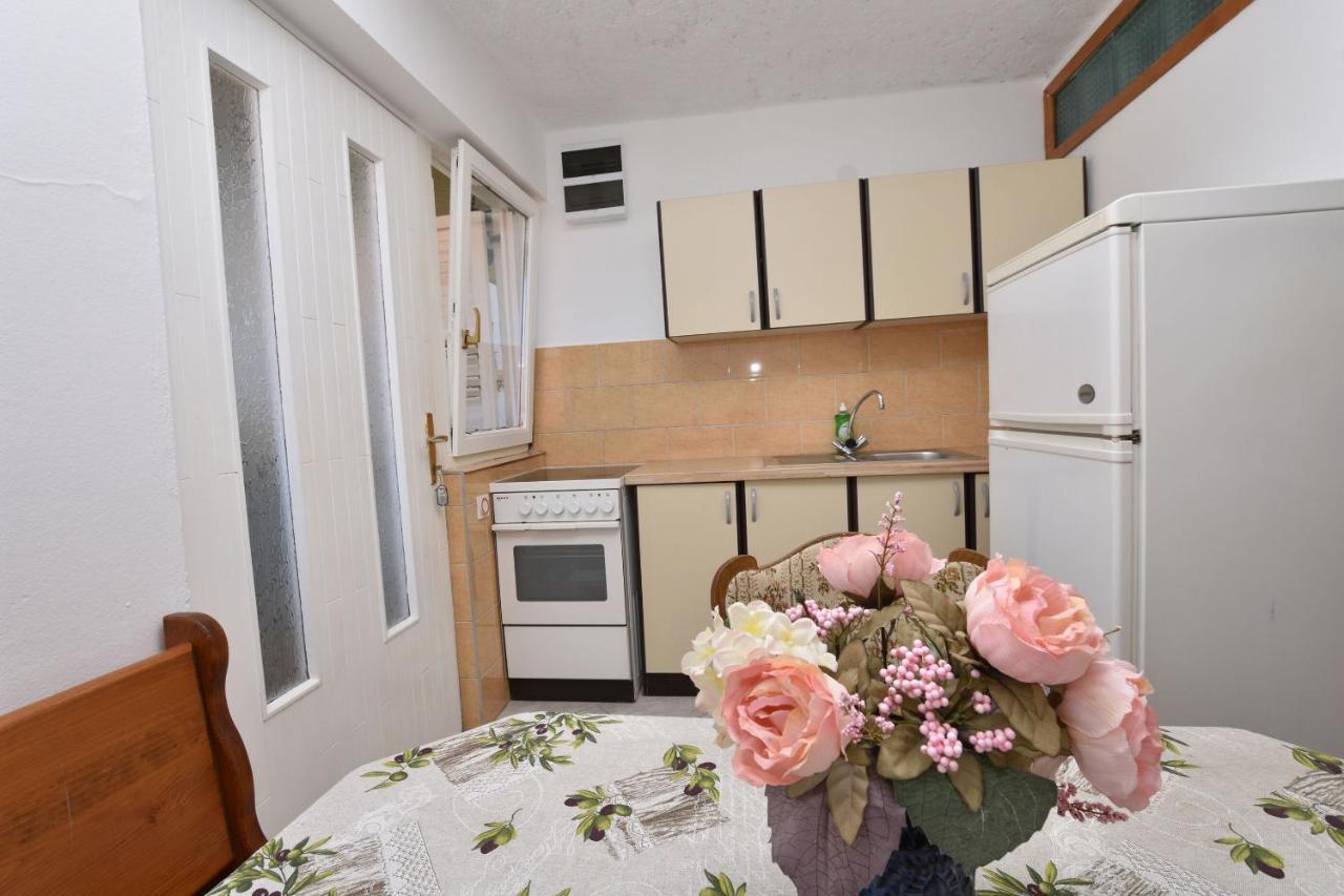 Apartments Jurkic Dolac エクステリア 写真